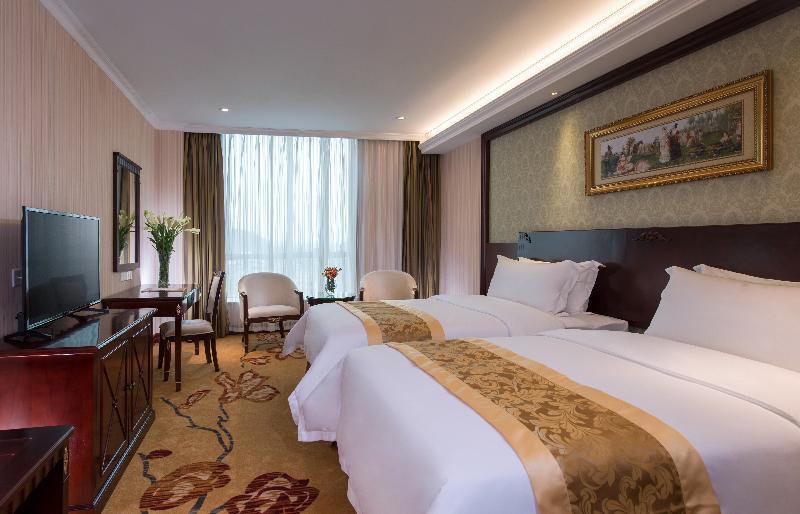 Vienna Hotel Shenzhen Pingshan Shenshan Road 외부 사진